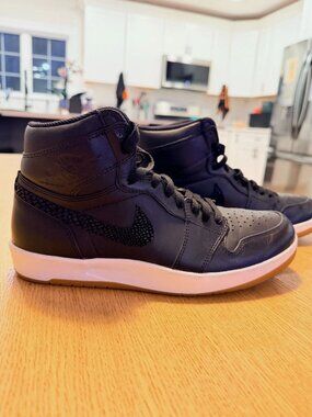 Size 8 - Air Jordan 1.5 Black Gum